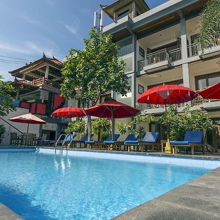 Waroeng Surya Home Stay Улувату Екстер'єр фото
